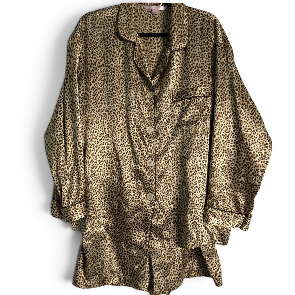 Victoria's Secret Pajama Set Leopard Print Women L Satin Button Down Shorts